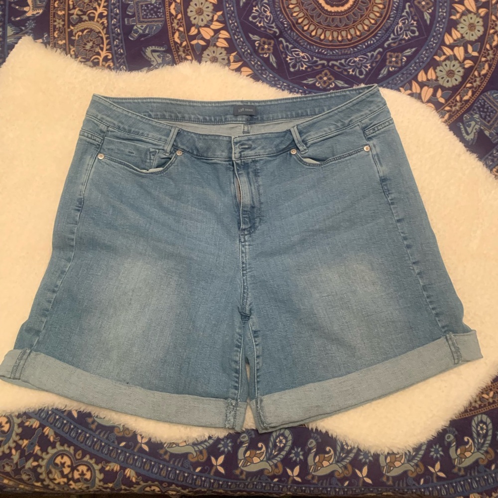 J. Jill Light Blue Denim Shorts 16